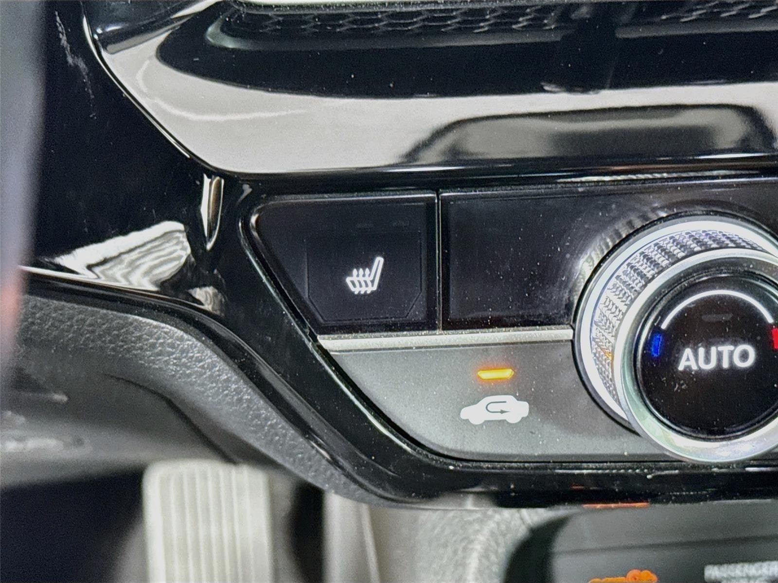 Used 2022 Honda Civic Touring image 22