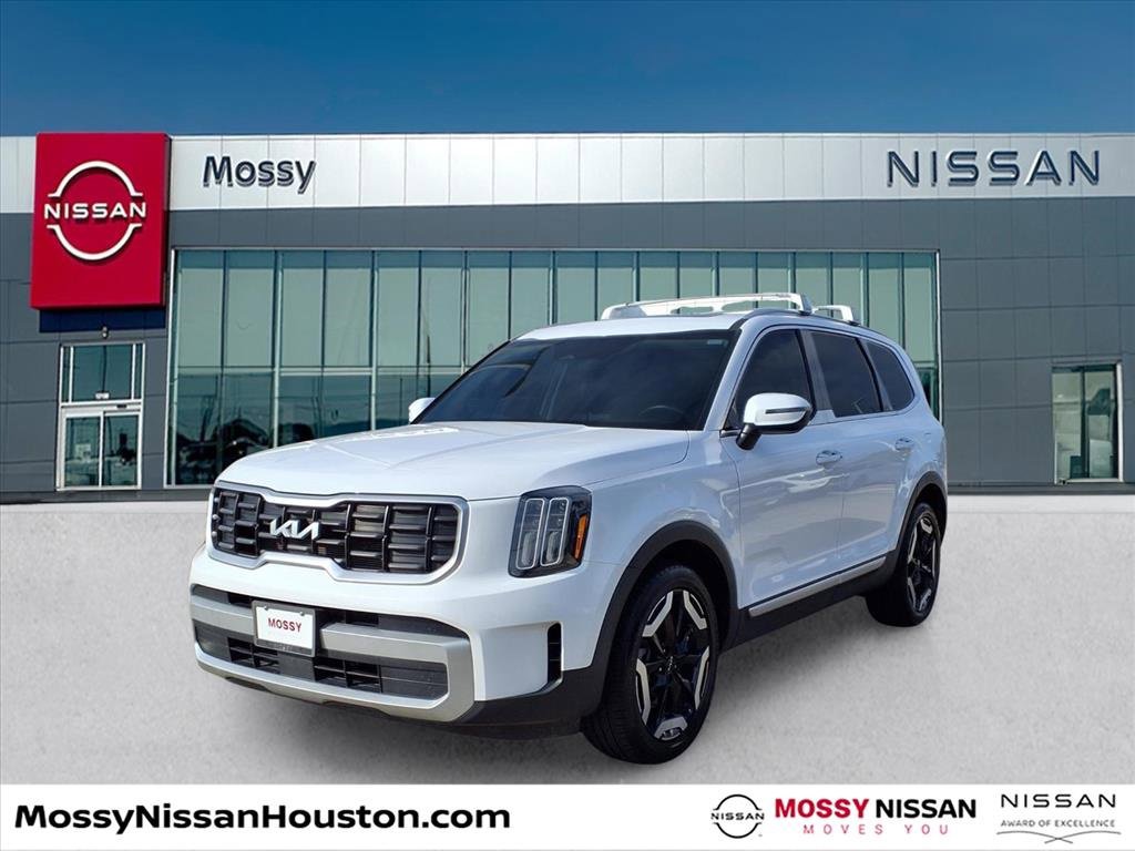 Used 2024 Kia Telluride S w/ S Sunroof Package image 3