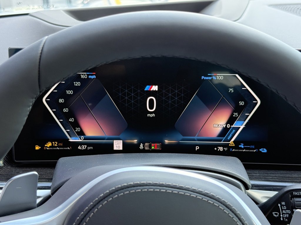 Used 2026 BMW X5 xDrive50e w/ M Sport Package image 24