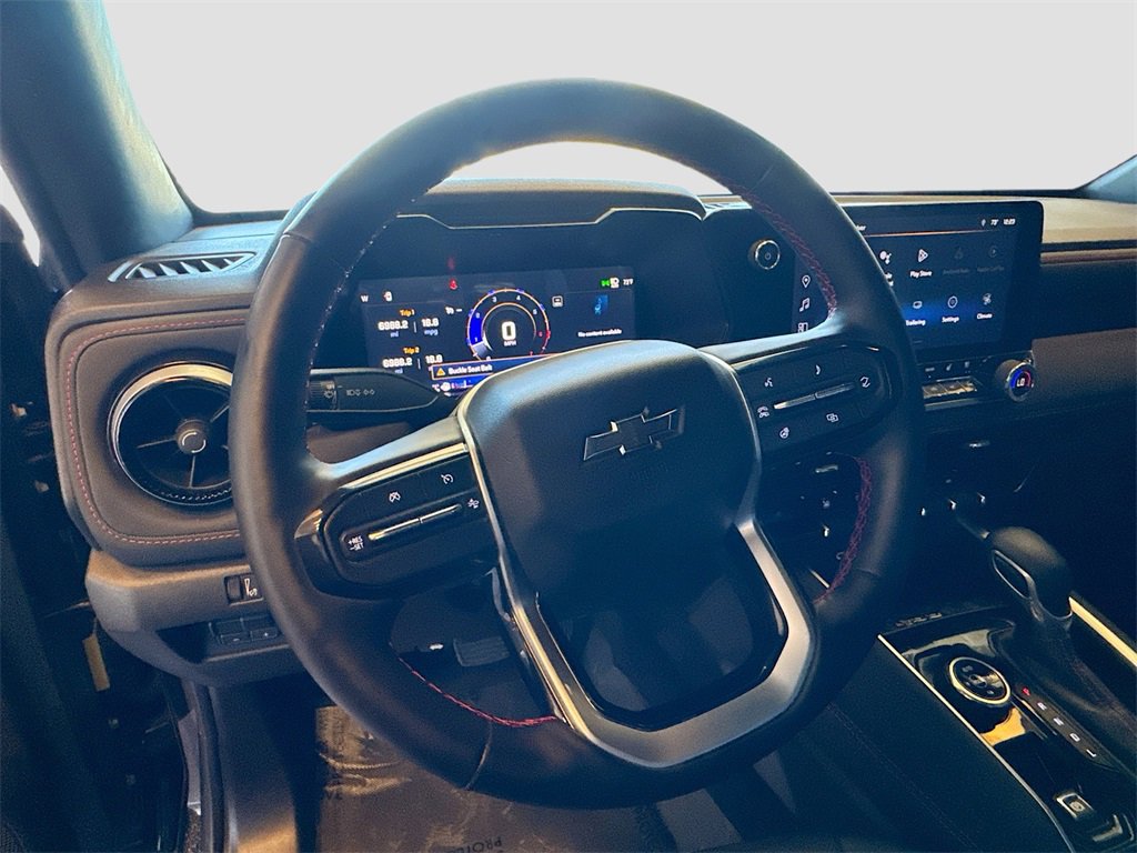 Used 2024 Chevrolet Colorado Z71 w/ Z71 Convenience Package 2 image 11