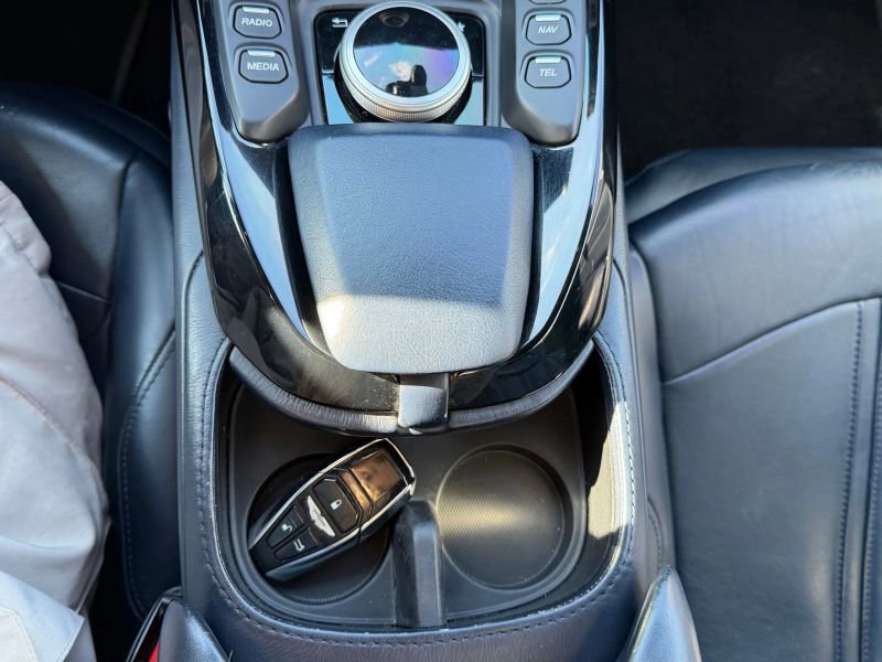 Used 2020 Aston Martin V8 Vantage Coupe image 20