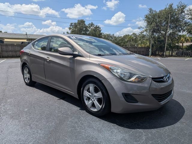 Used 2011 Hyundai Elantra GLS w/ Preferred Equipment Pkg 3 FWD image 2