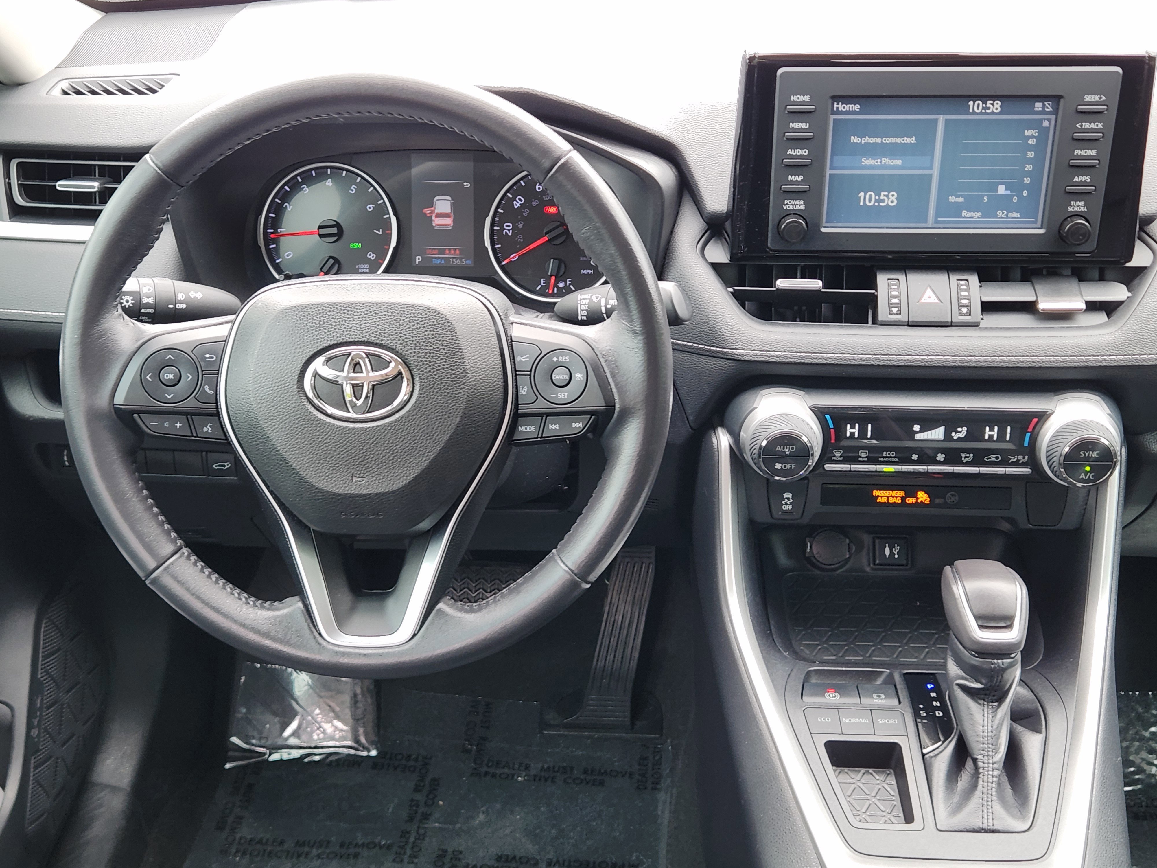Used 2019 Toyota RAV4 XLE Premium FWD image 22