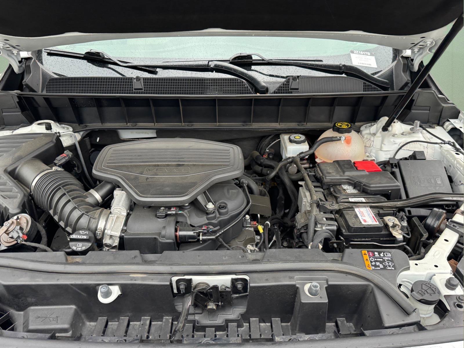 Used 2019 GMC Acadia Denali image 13