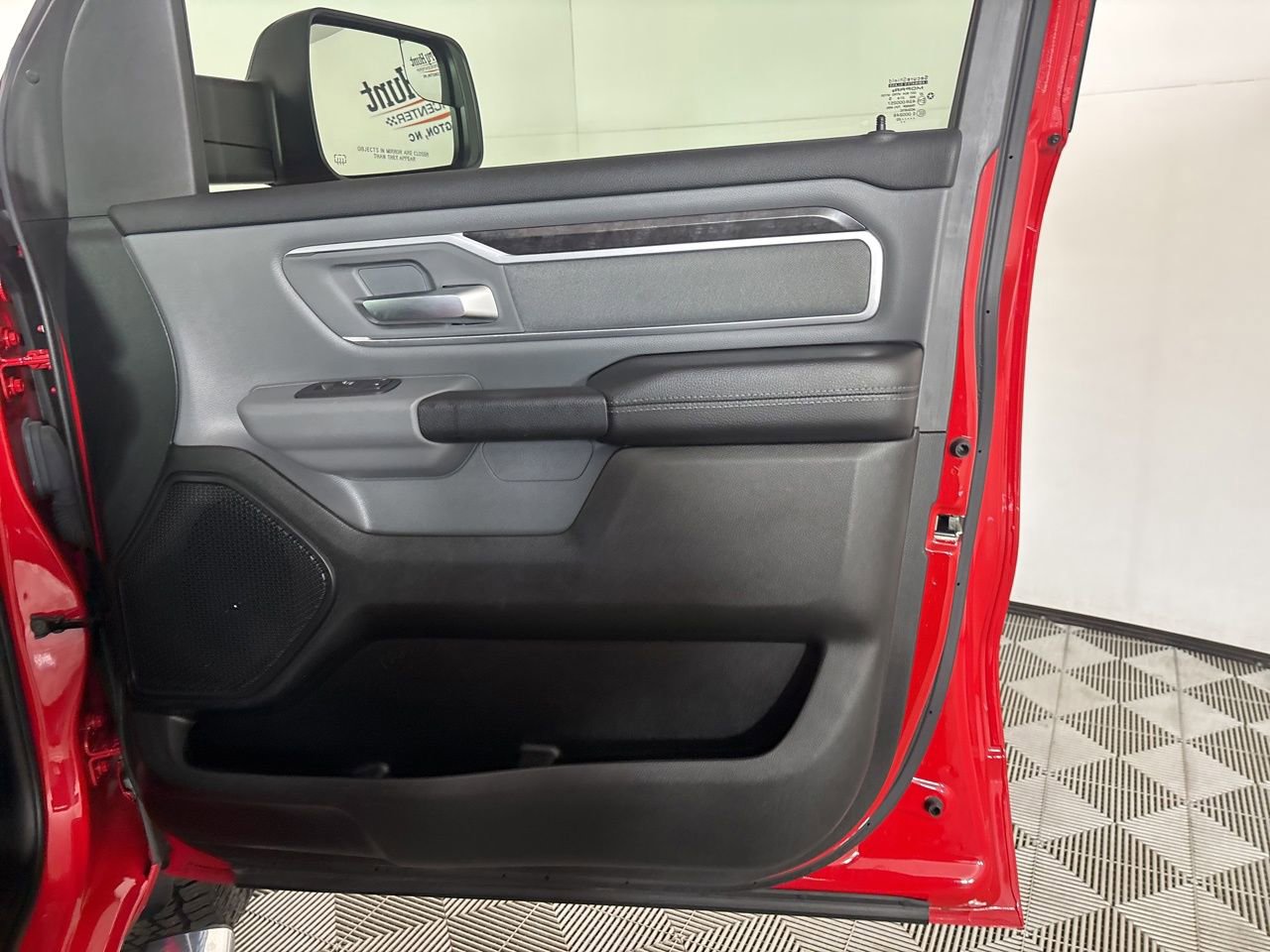 Used 2020 RAM 1500 Big Horn image 26