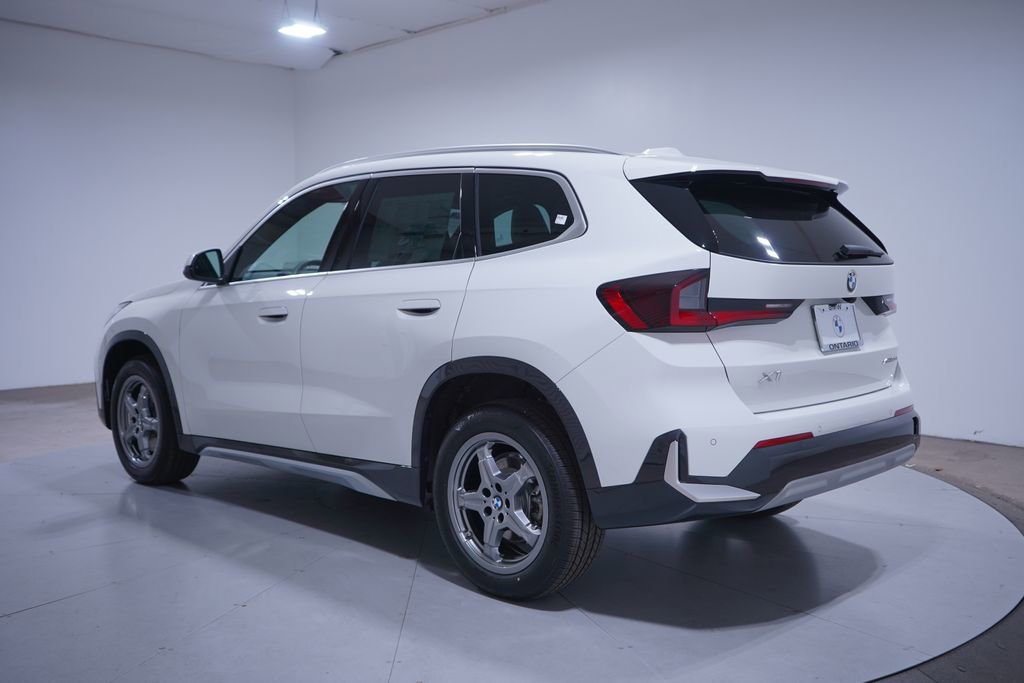 New 2026 BMW X1 xDrive28i image 3