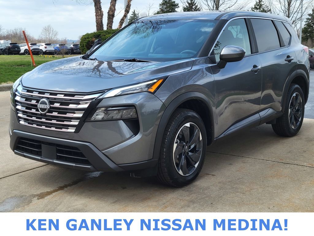 Certified 2025 Nissan Rogue SV AWD/4WD image 7