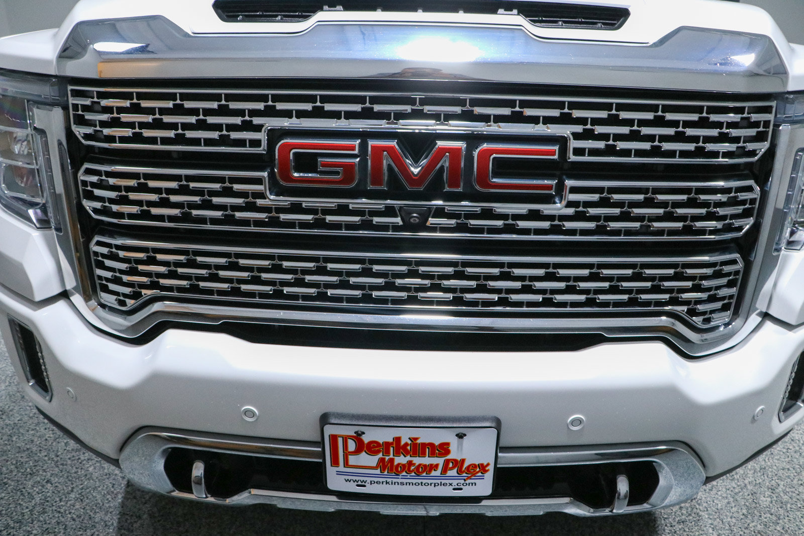 Used 2021 GMC Sierra 2500 Denali w/ Denali Ultimate Package AWD/4WD image 4