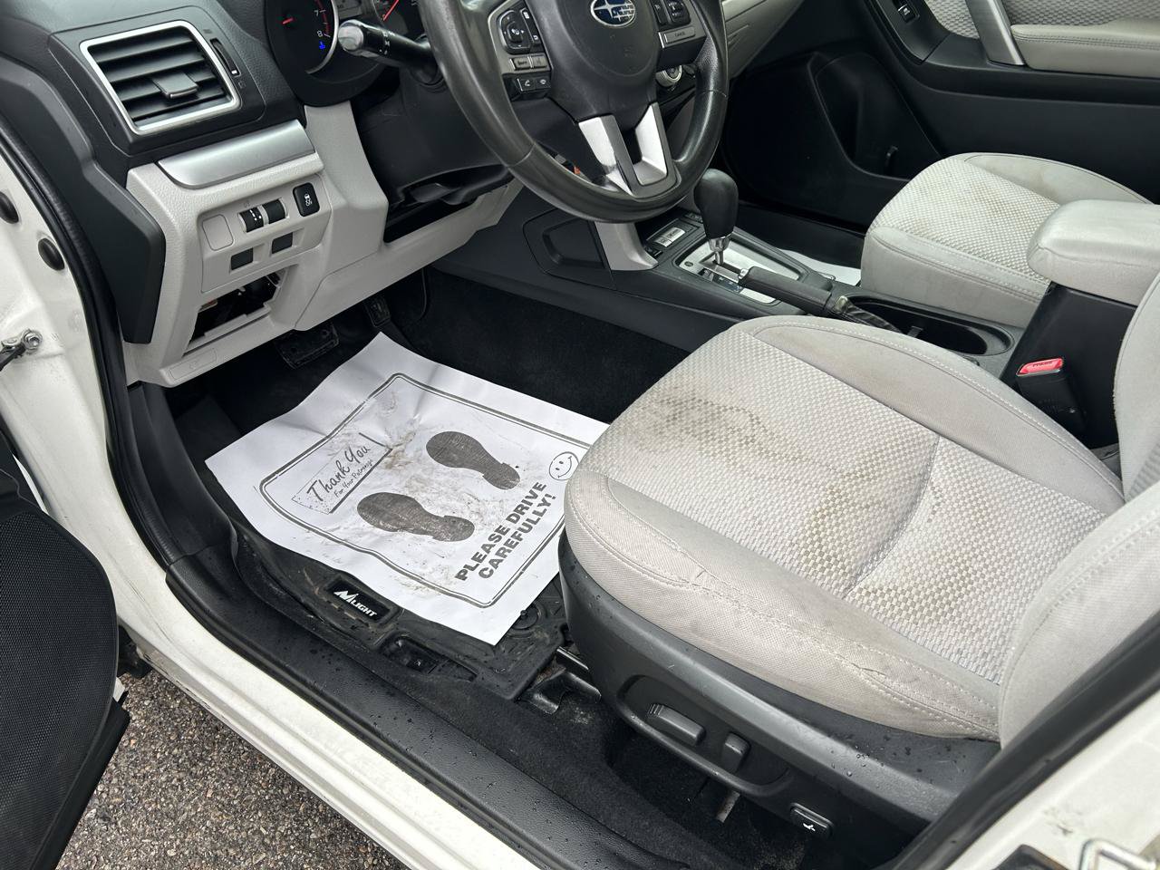 Used 2017 Subaru Forester 2.5i Premium w/ All-Weather Package AWD/4WD image 10