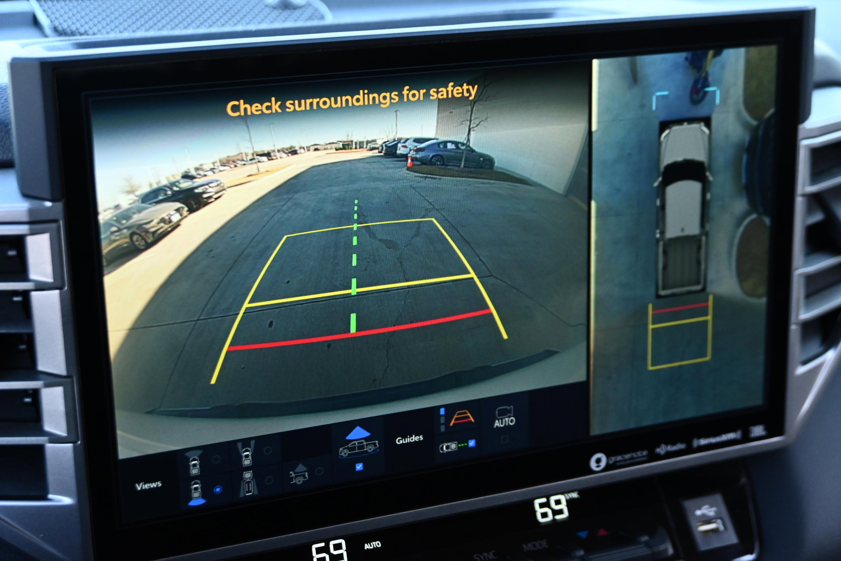 Used 2024 Toyota Tundra Limited image 15