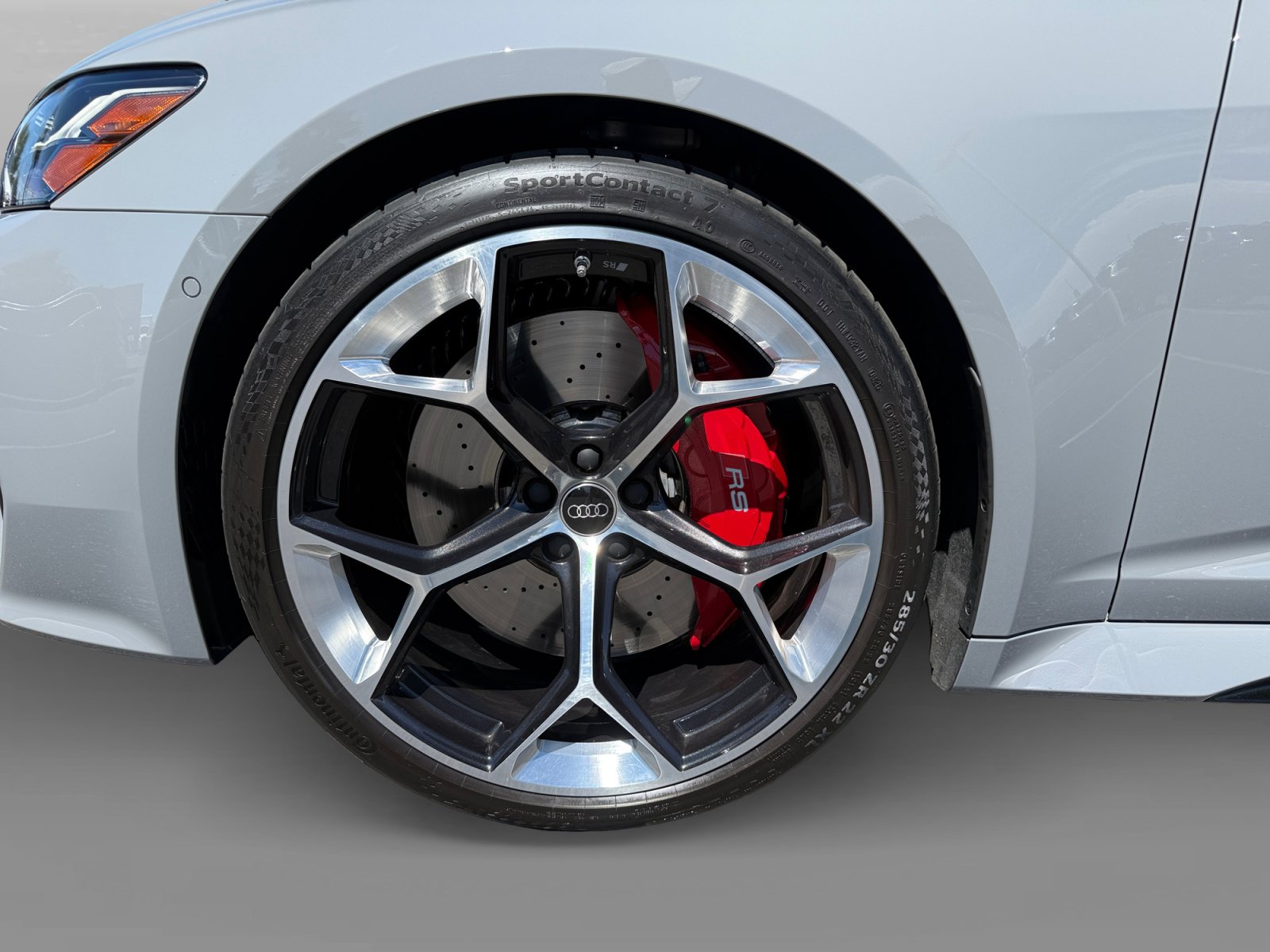 Used 2025 Audi RS 6 performance AWD/4WD image 9