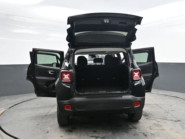 Used 2020 Jeep Renegade Altitude AWD/4WD image 60