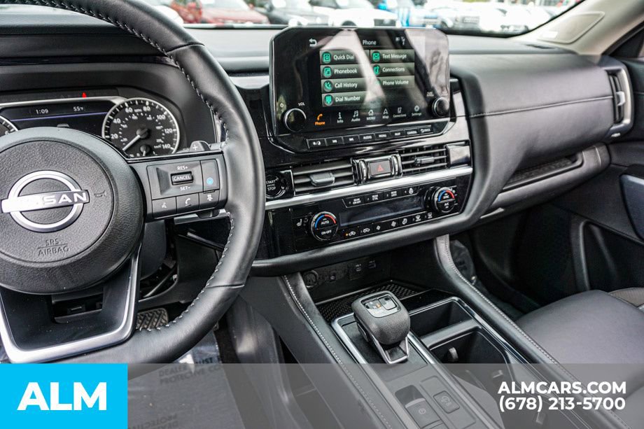 Used 2025 Nissan Pathfinder SL w/ SL Premium Package image 35