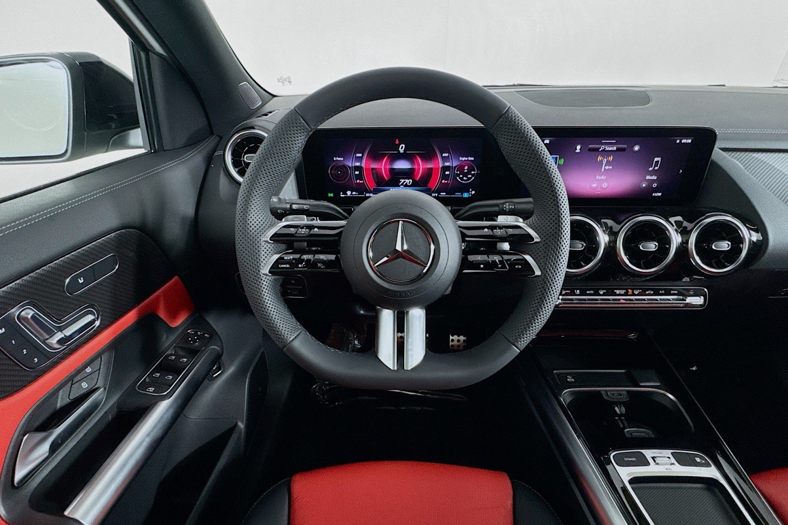 New 2026 Mercedes-Benz GLA 250 image 4