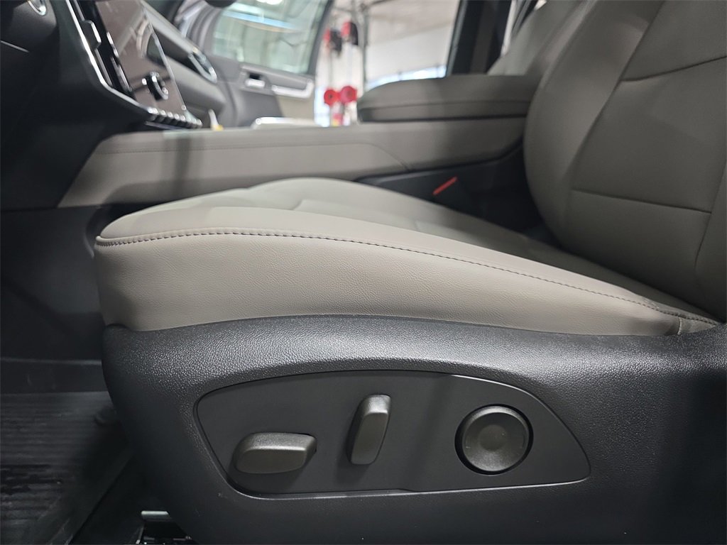 New 2026 GMC Acadia Elevation w/ Elevation Premium Package image 30