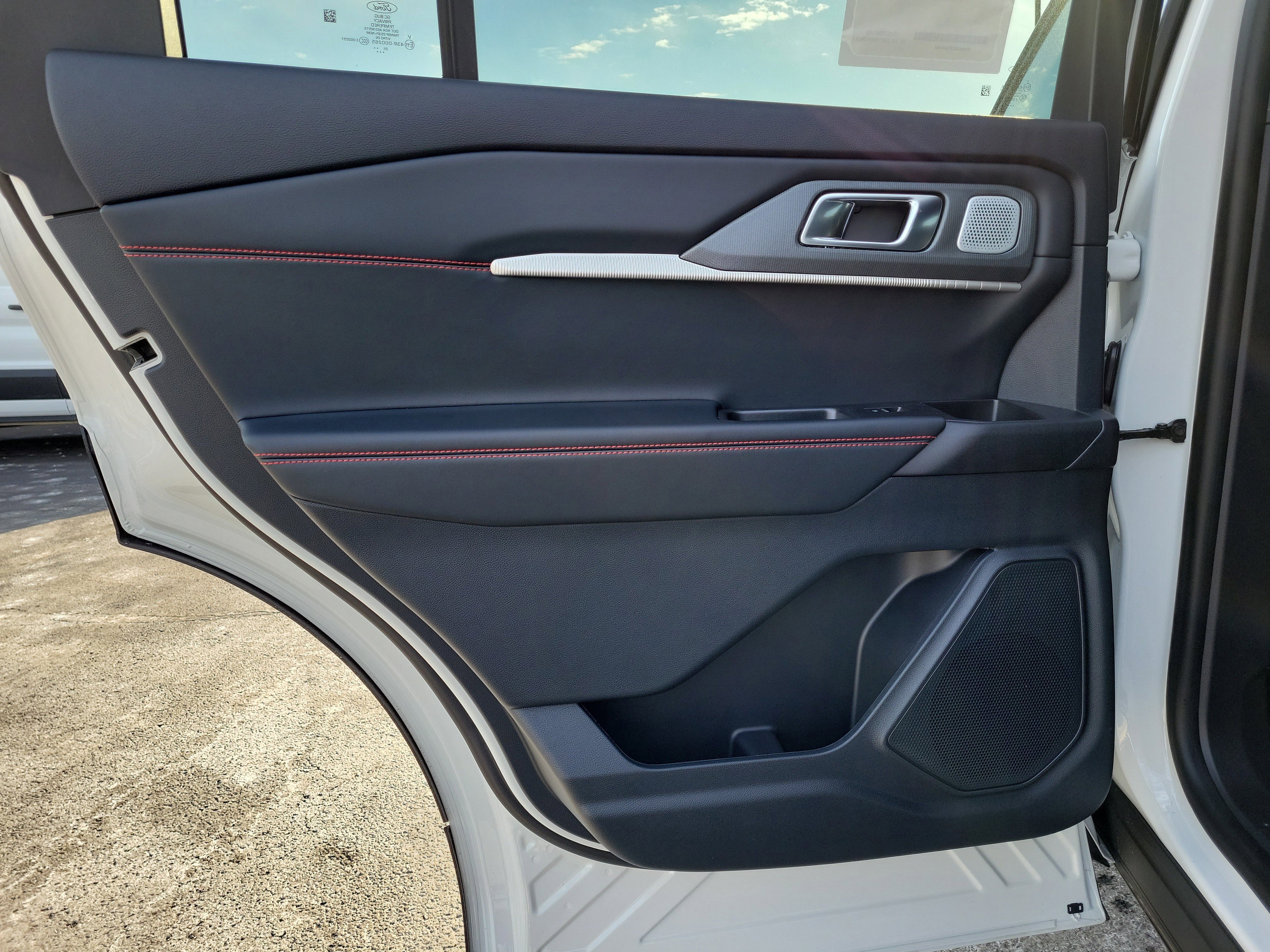 New 2026 Ford Explorer ST image 9