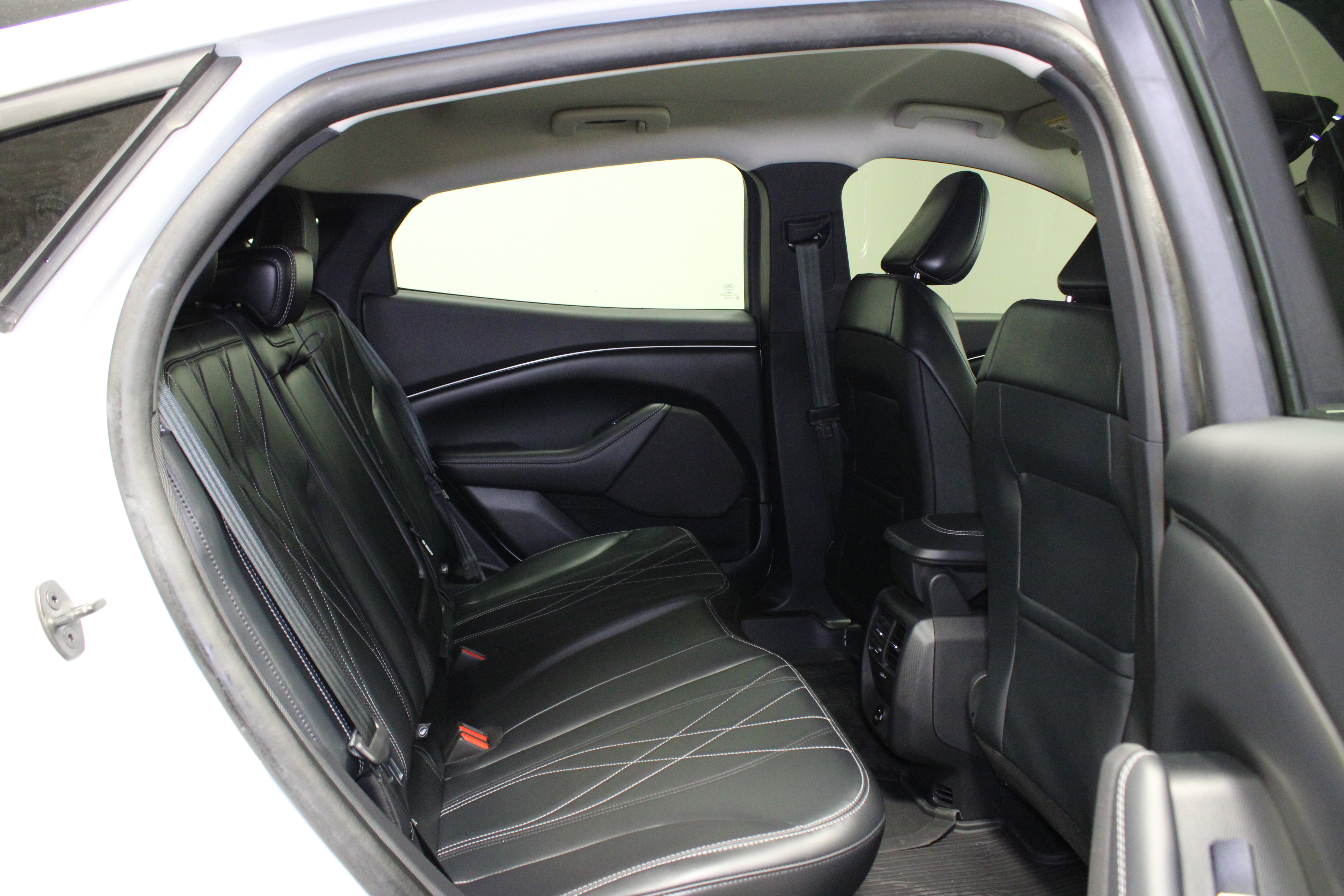 Used 2023 Ford Mustang Mach-E Select w/ Comfort Package Lite RWD image 15