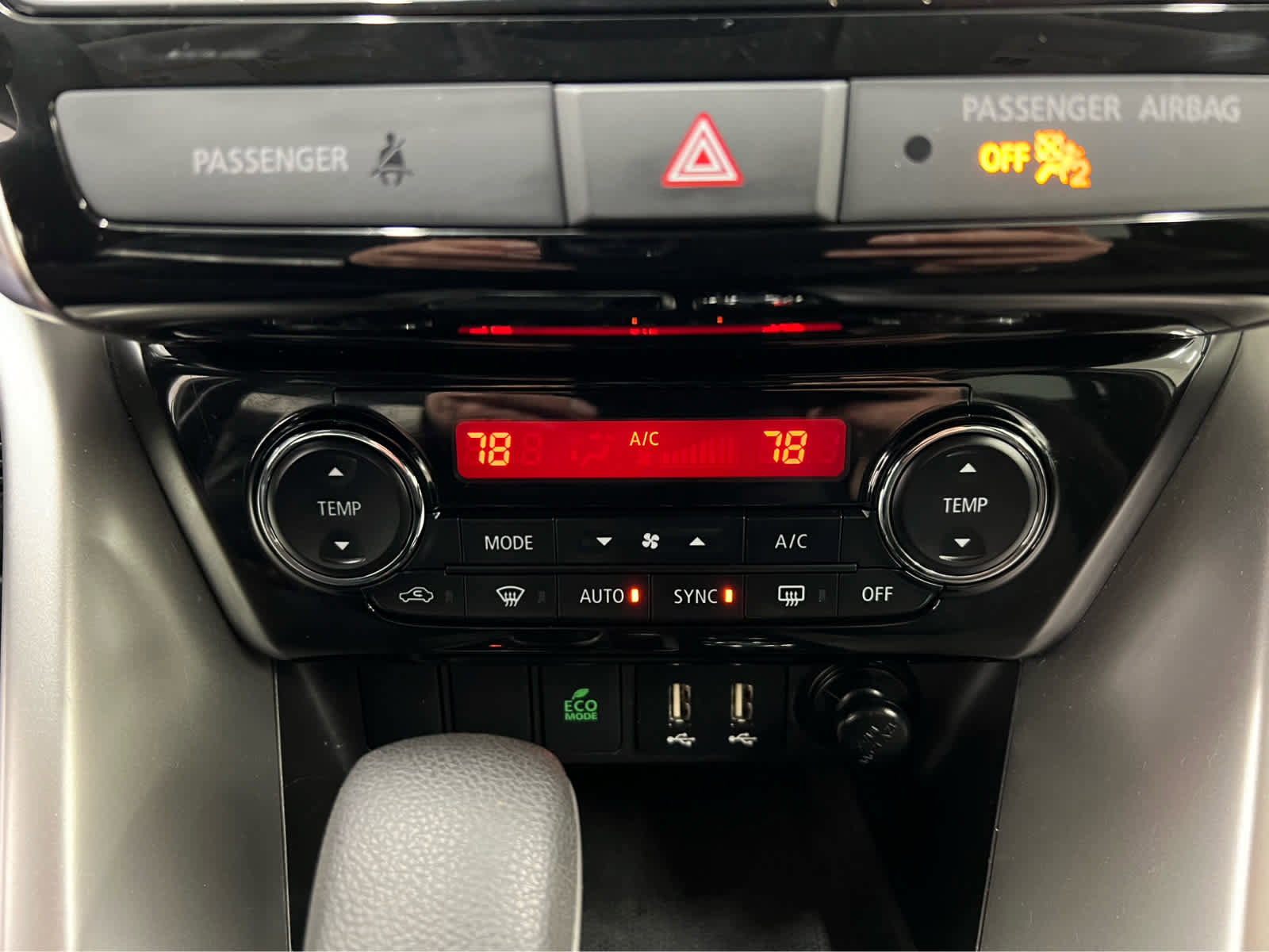 Used 2023 Mitsubishi Eclipse Cross SE image 8
