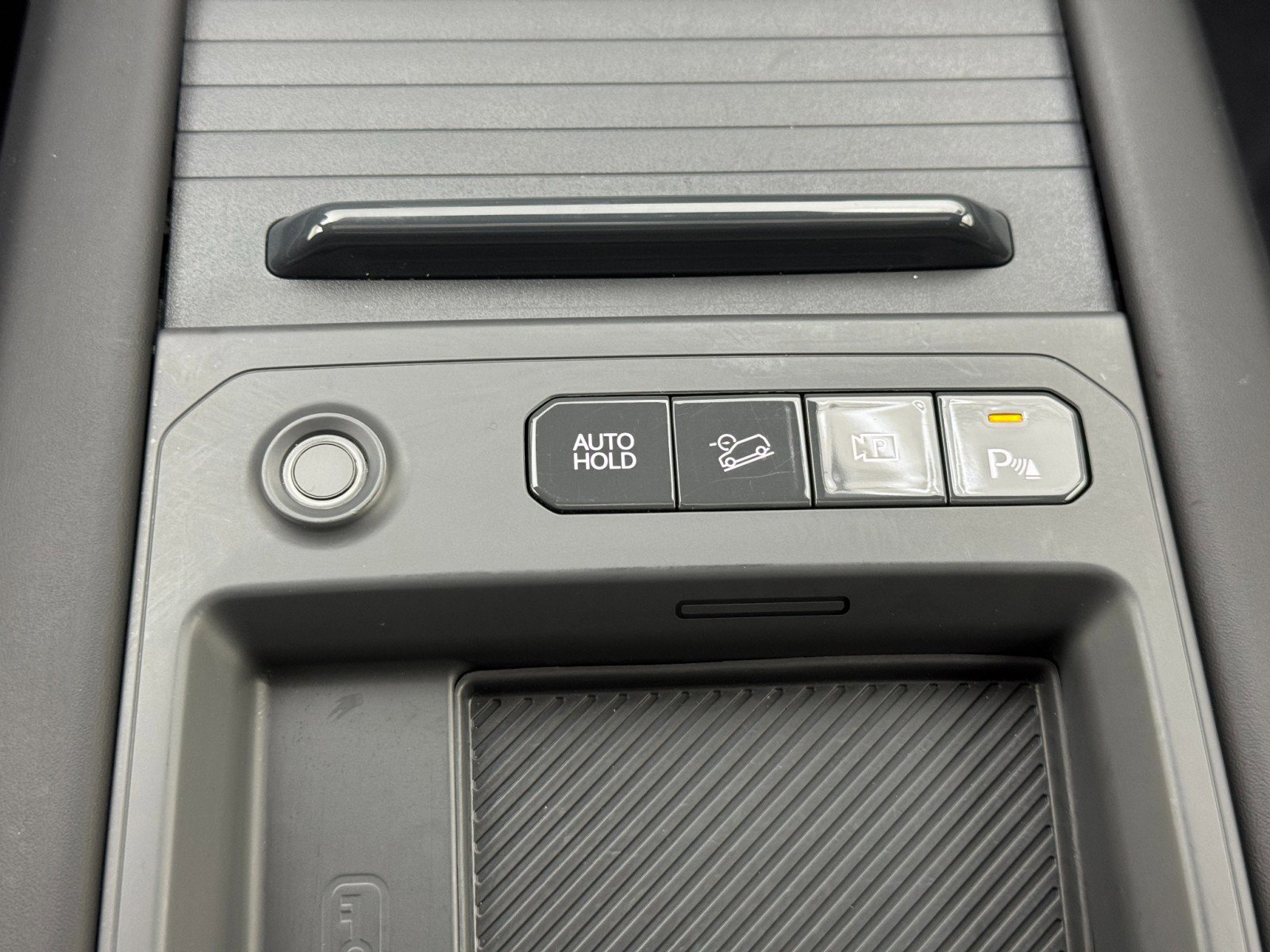 Used 2024 Kia EV9 Land image 37