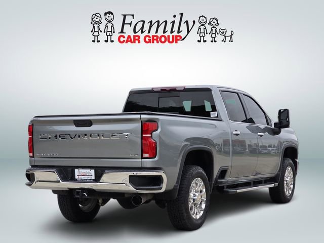 Used 2025 Chevrolet Silverado 2500 LTZ w/ LTZ Plus Package AWD/4WD image 4