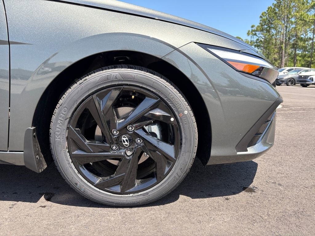 New 2026 Hyundai Elantra Sport image 21