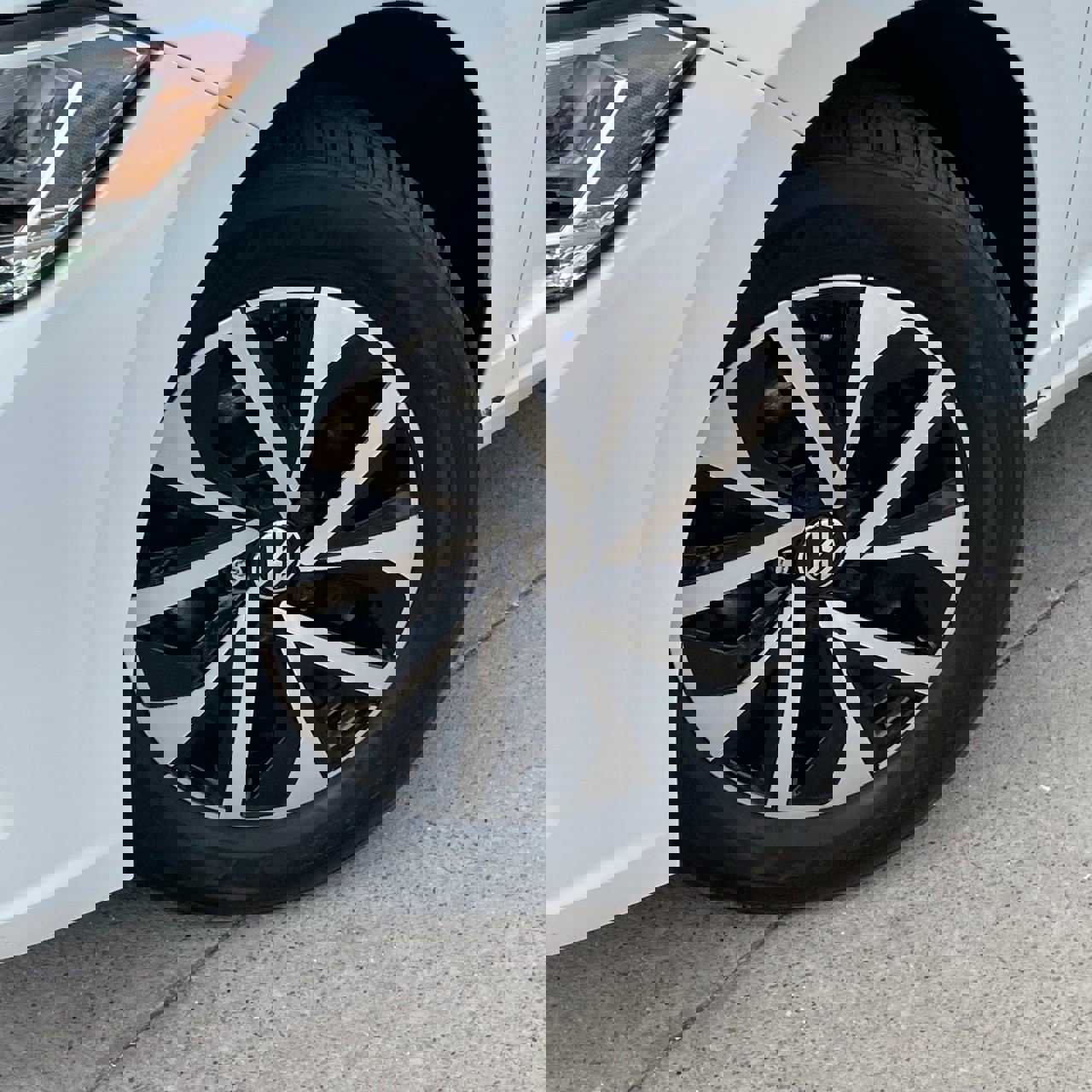 Used 2024 Volkswagen Jetta S FWD image 8