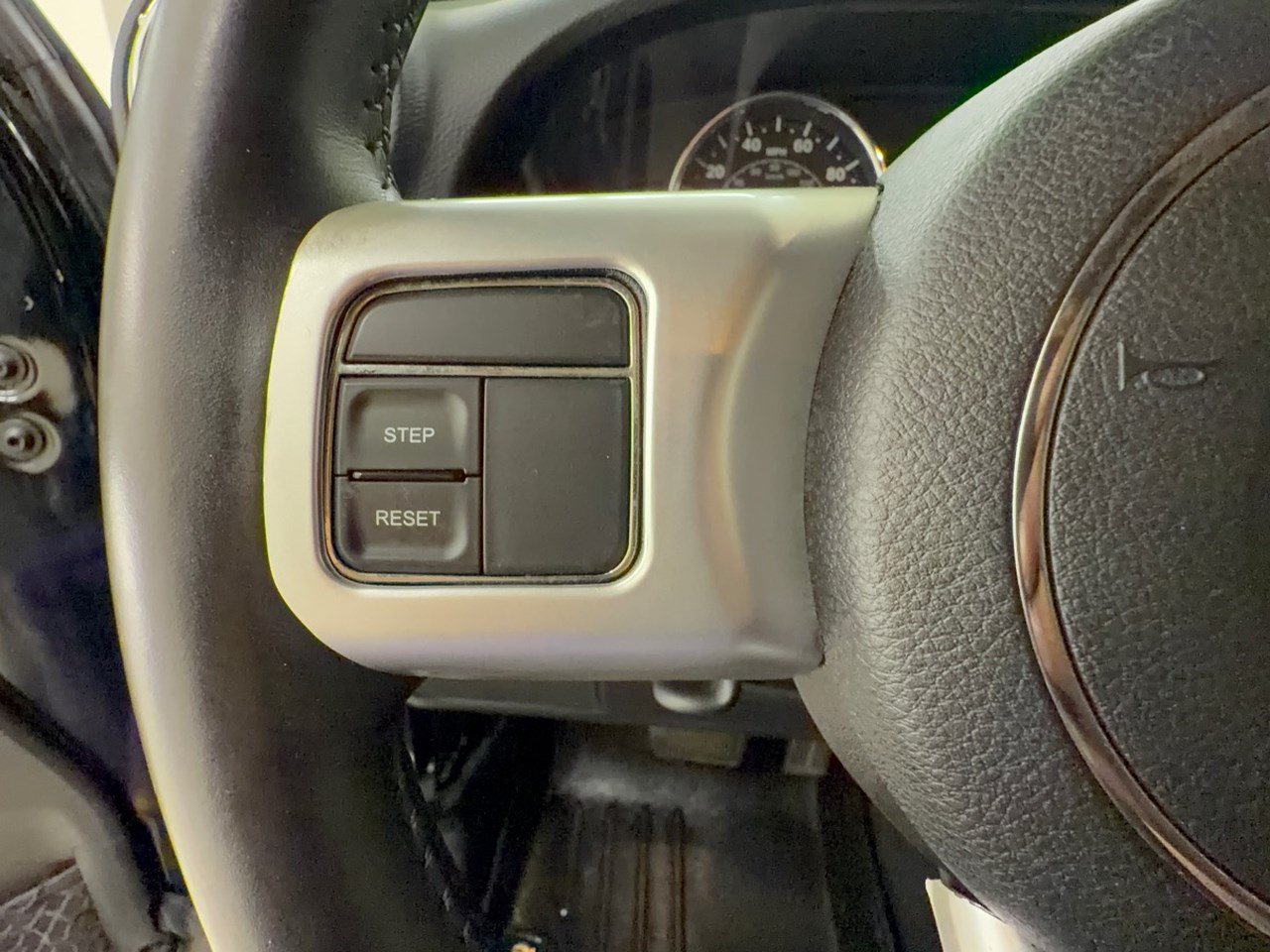 Used 2013 Jeep Wrangler Rubicon w/ PWR Convenience Group AWD/4WD image 18