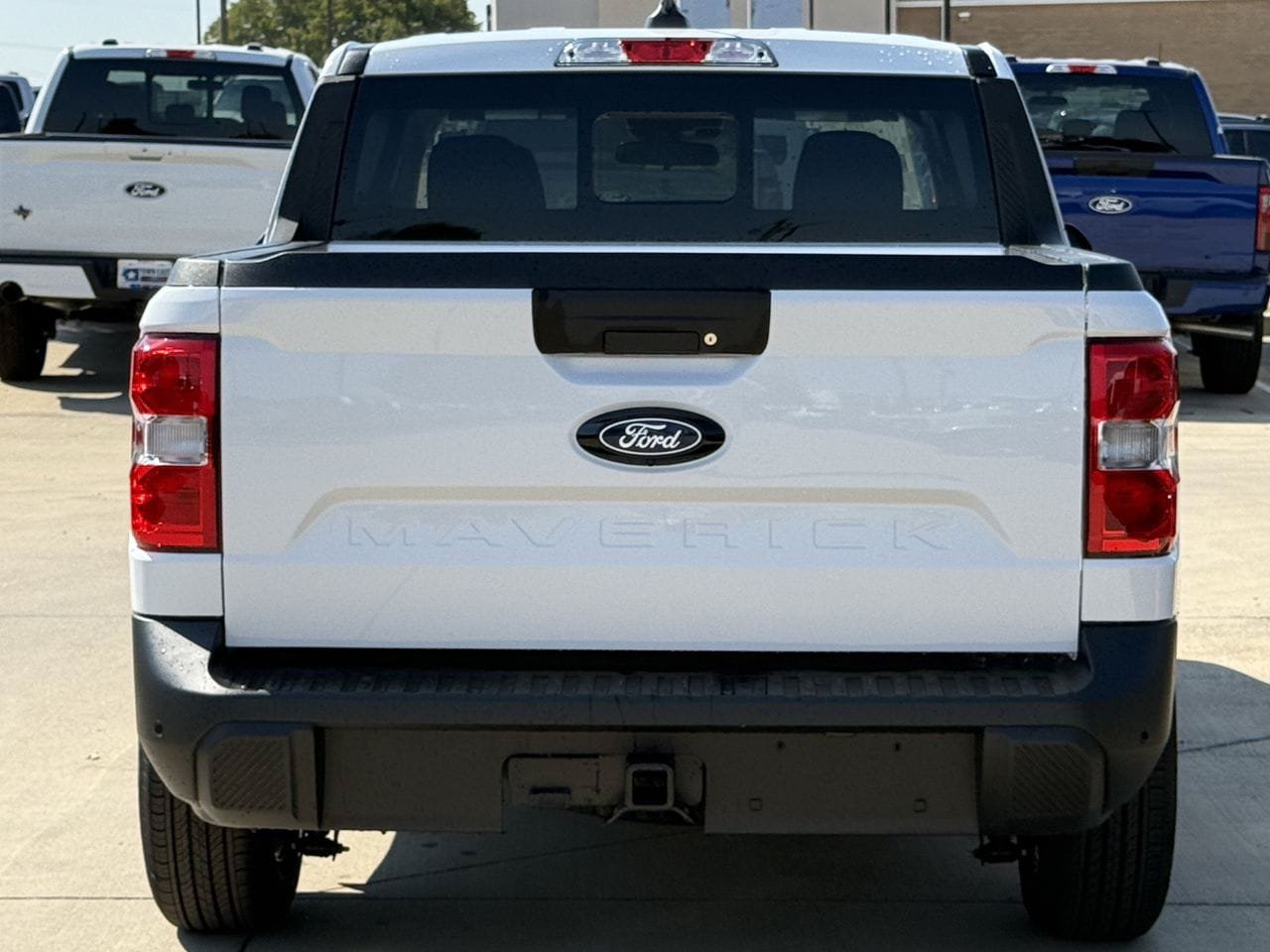 New 2026 Ford Maverick XLT w/ XLT Luxury Package FWD image 7