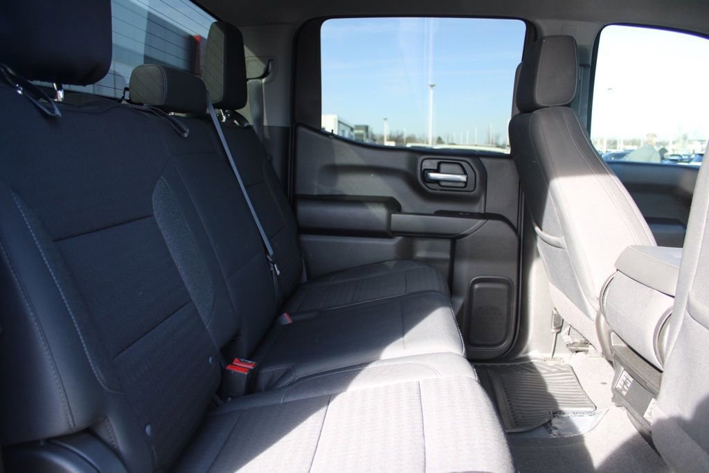 Used 2022 Chevrolet Silverado 1500 Custom w/ LPO, Dark Essentials Package image 22