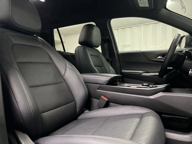 Certified 2026 Chevrolet Equinox LT w/ Convenience Package II FWD image 28