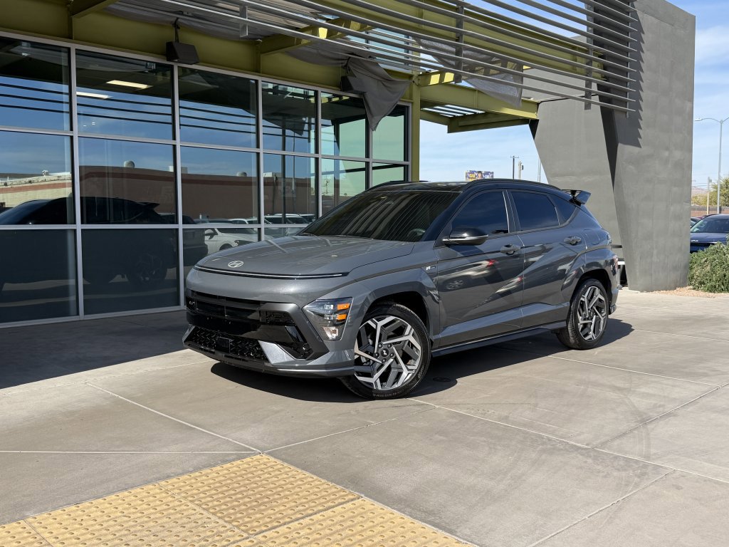 Used 2024 Hyundai Kona N Line FWD image 1