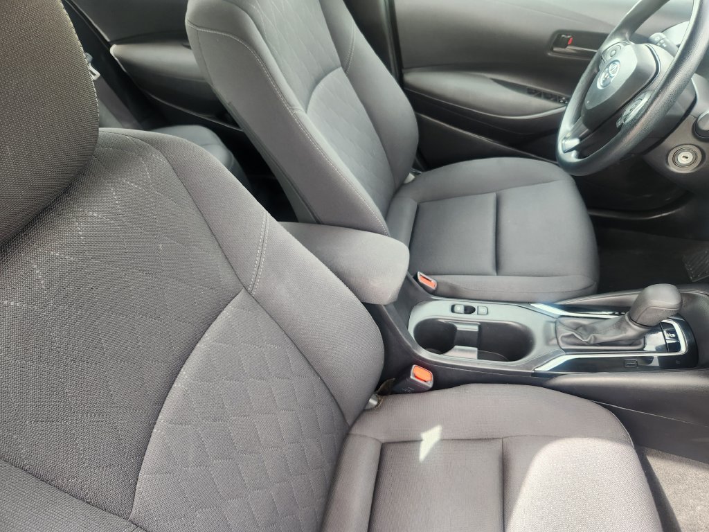 Used 2024 Toyota Corolla LE FWD image 17