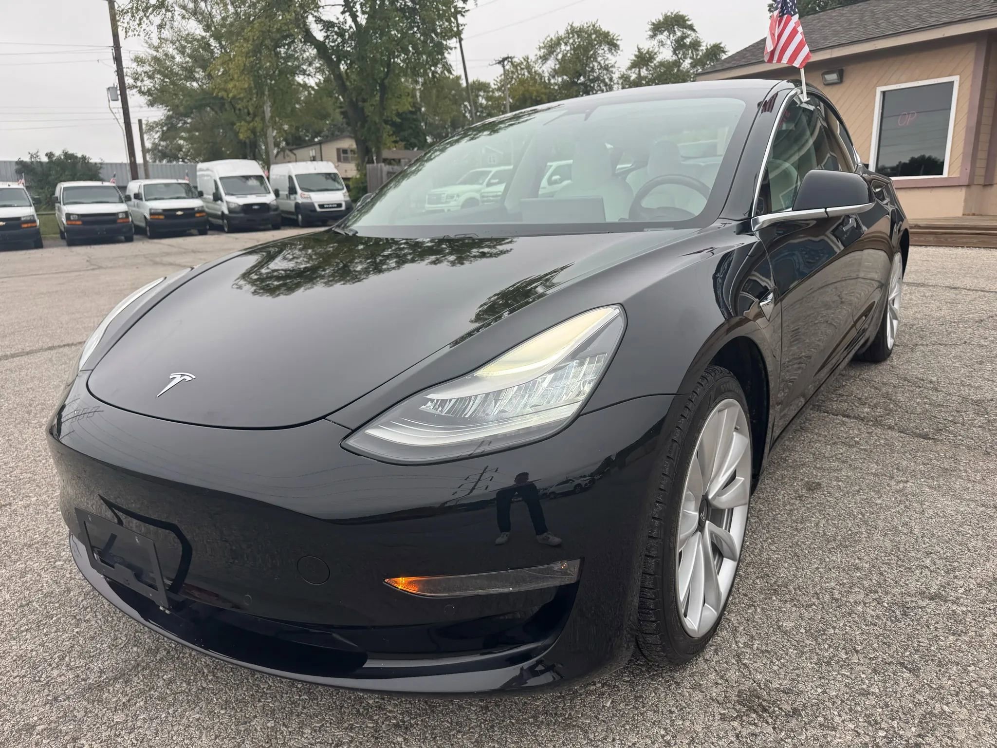 Used 2019 Tesla Model 3 Long Range image 8