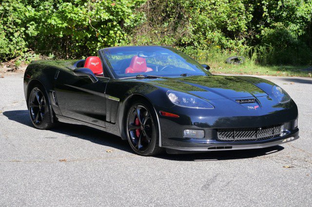 Used 2013 Chevrolet Corvette Grand Sport w/ 3LT Preferred Equipment Group RWD image 4