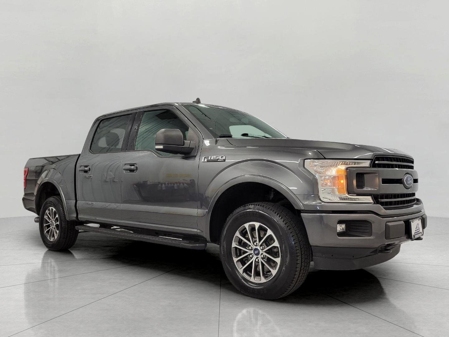 Used 2019 Ford F150 XLT w/ Equipment Group 302A Luxury AWD/4WD image 1