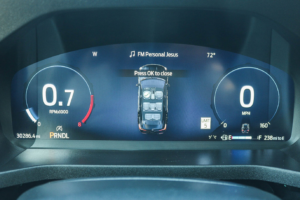 Certified 2025 Ford Explorer Active AWD/4WD image 26