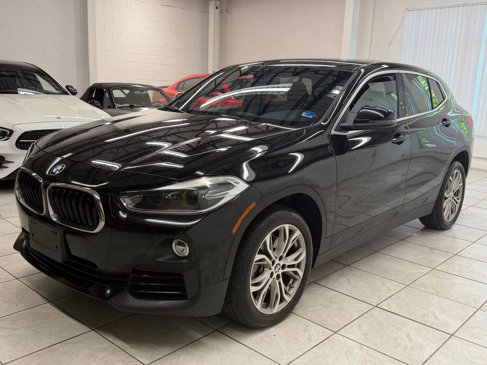 Used 2018 BMW X2 xDrive28i AWD/4WD image 3