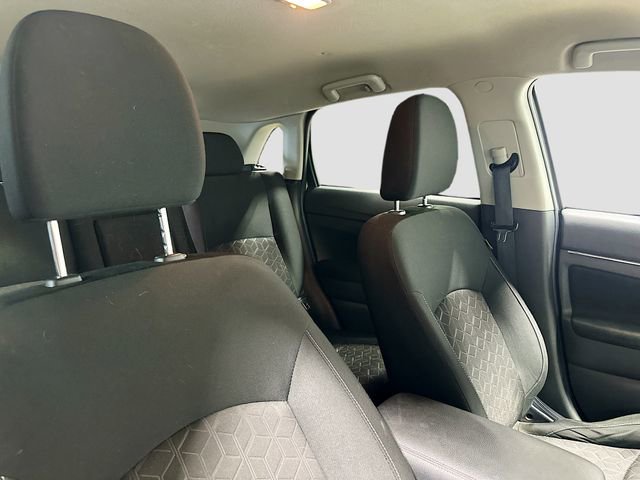 Used 2020 Mitsubishi Outlander Sport SE AWD/4WD image 25