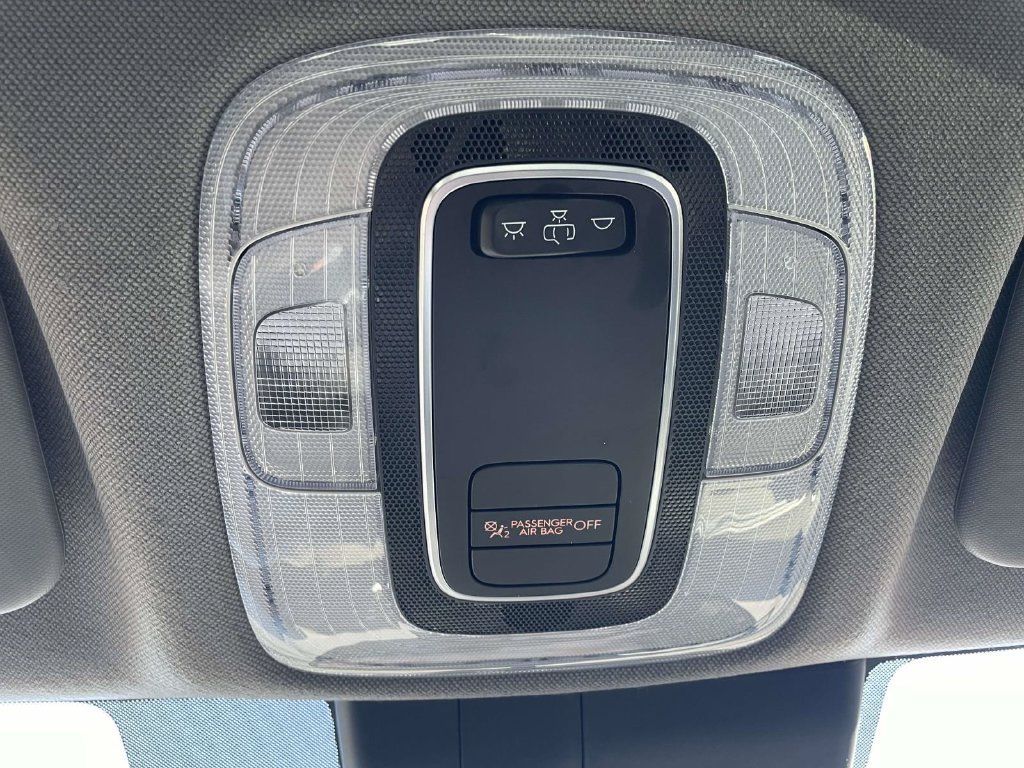 New 2025 Hyundai Elantra SE FWD image 30
