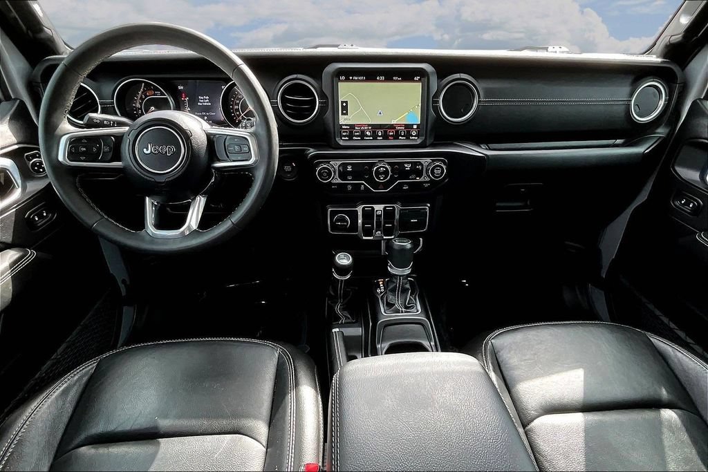Used 2023 Jeep Wrangler Unlimited Sahara w/ Dual Top Group AWD/4WD image 9