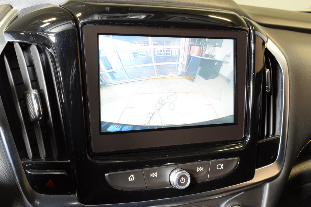 Used 2018 Chevrolet Traverse LT FWD image 23