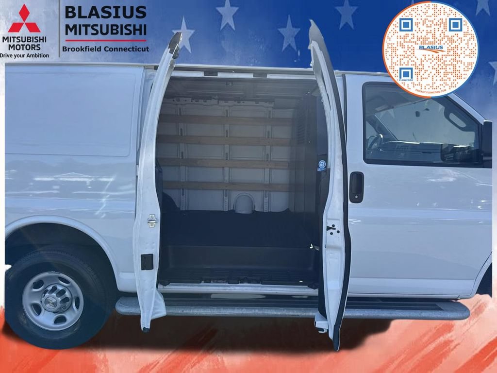 Used 2024 Chevrolet Express 2500 w/ Driver Convenience Package RWD image 35
