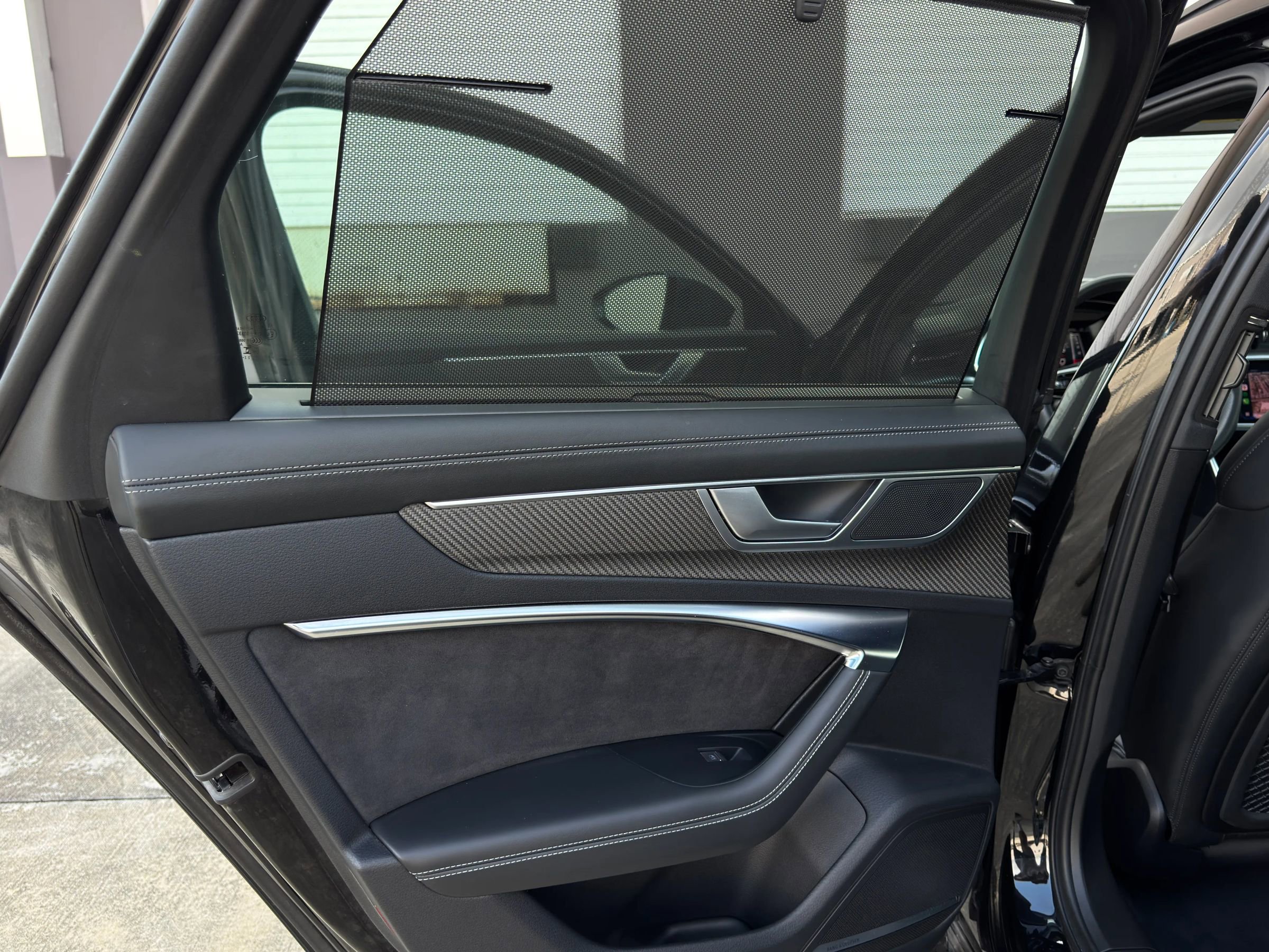 Used 2023 Audi RS 6 w/ Carbon Optic Package image 13