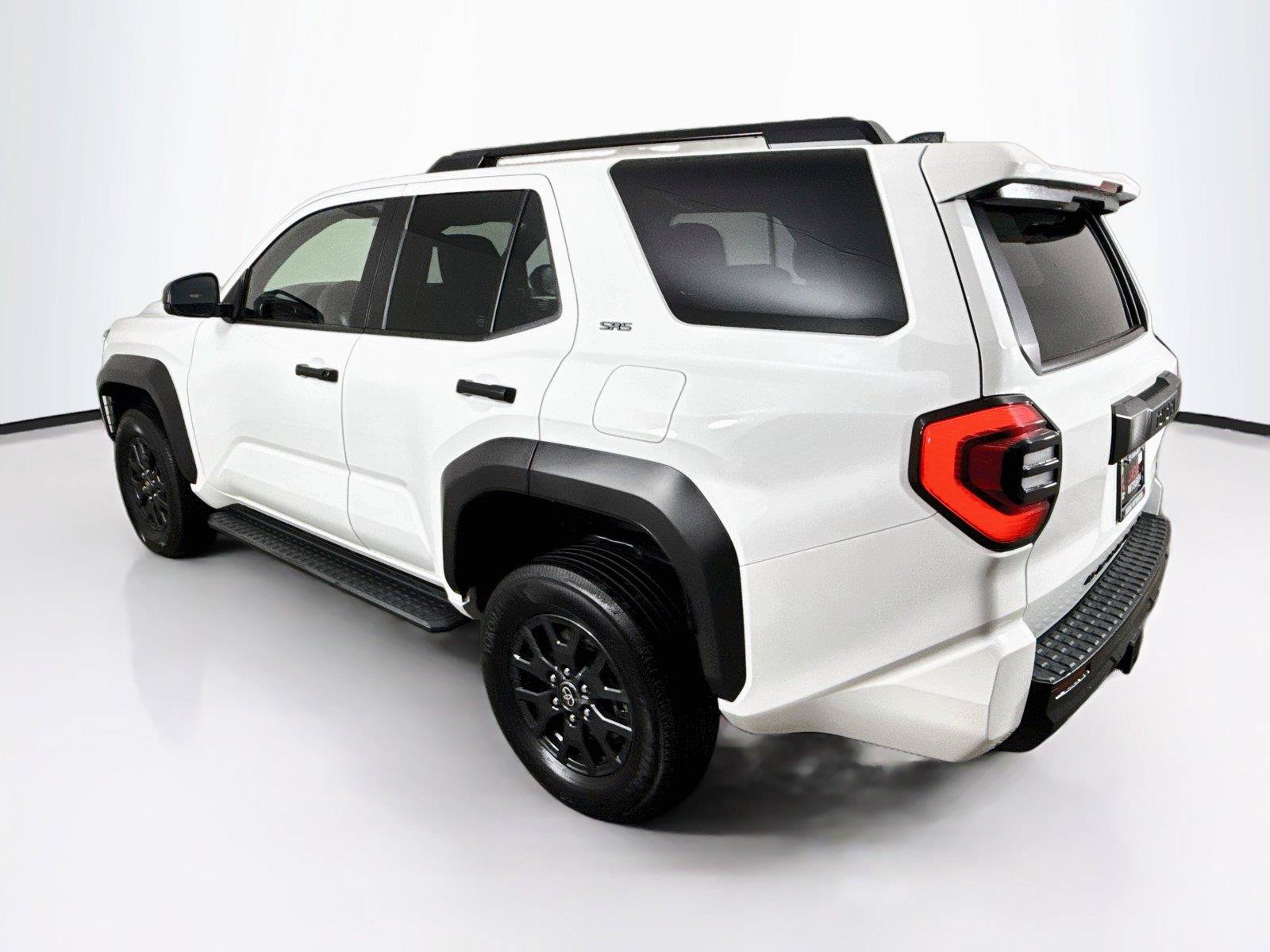 Used 2025 Toyota 4Runner SR5 AWD/4WD image 3