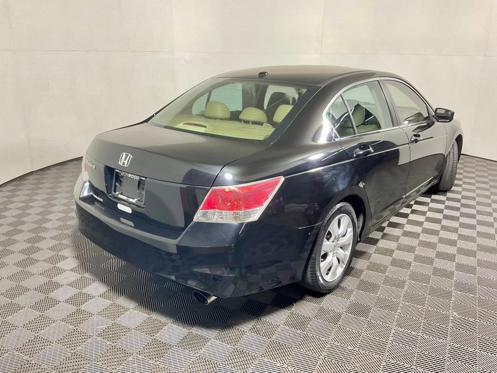 Used 2010 Honda Accord EX-L image 16