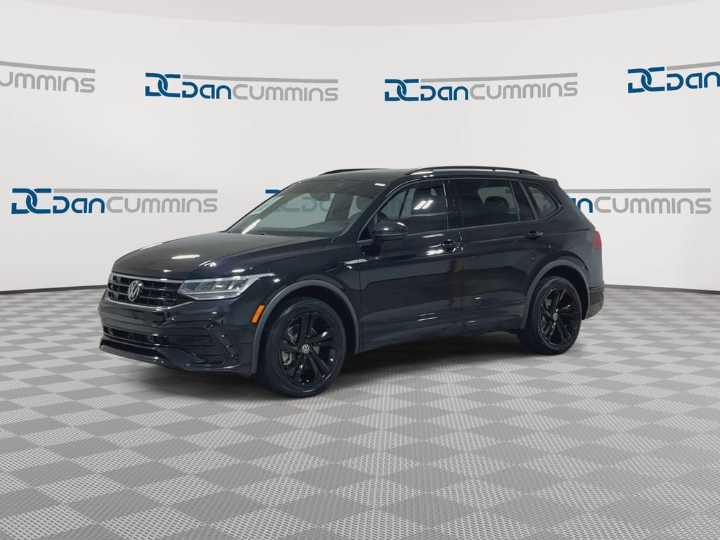 Used 2023 Volkswagen Tiguan SE R-Line FWD image 4
