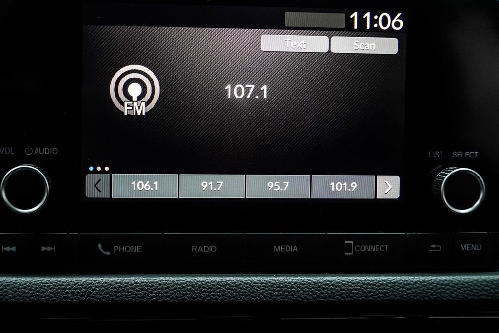 Used 2022 Honda Civic Sport image 19
