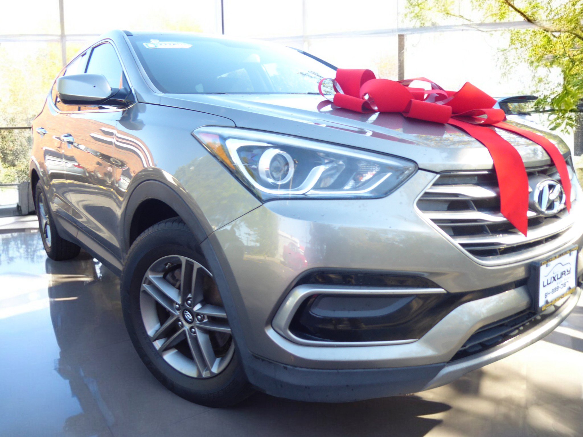 Used 2017 Hyundai Santa Fe Sport image 1