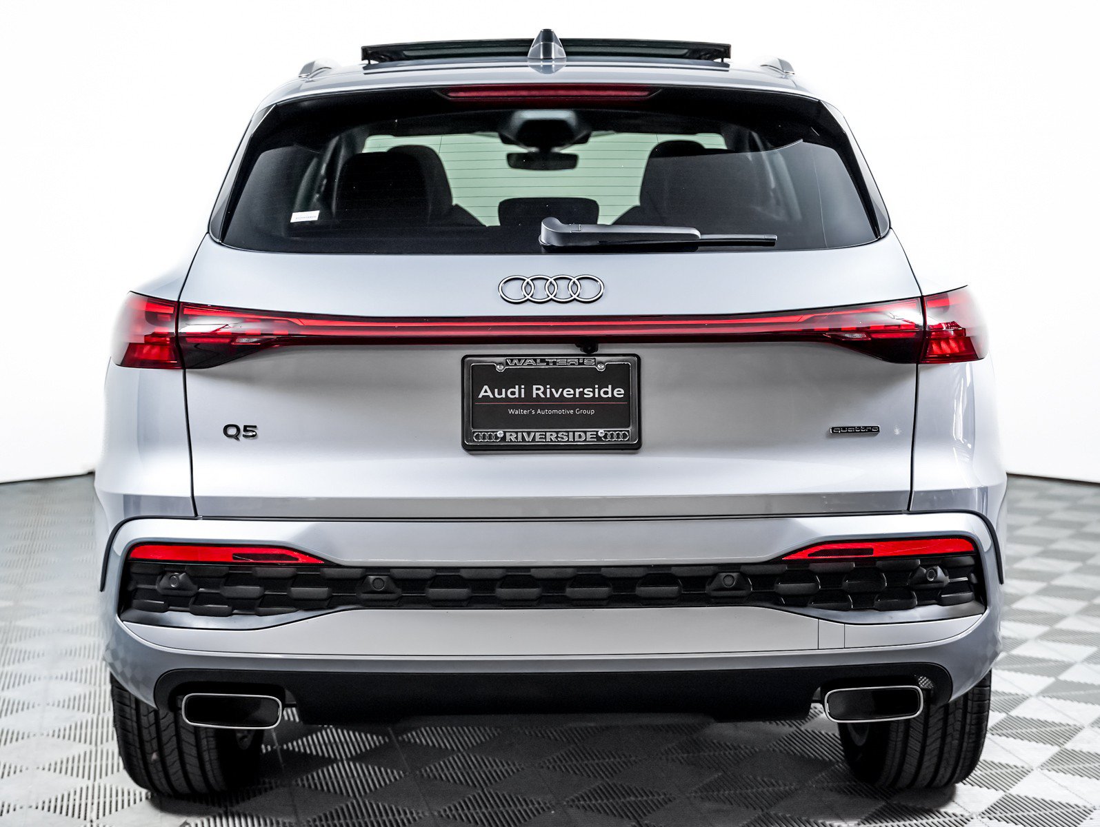 Certified 2025 Audi Q5 Premium w/ Premium Plus AWD/4WD image 11