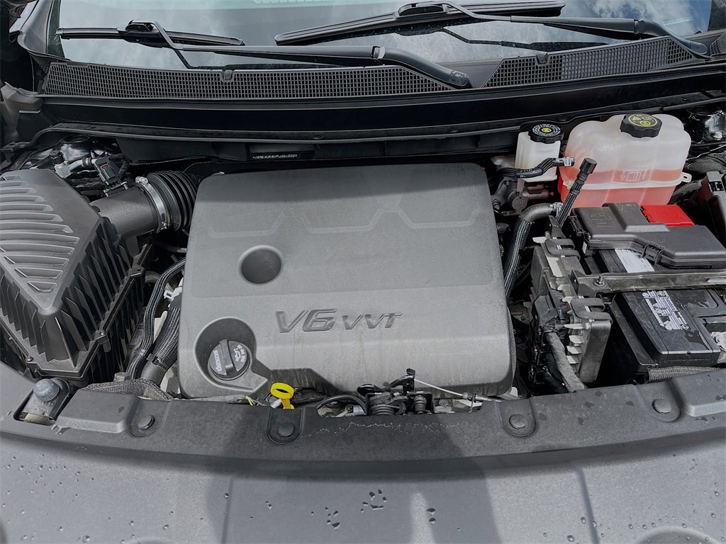 Used 2023 Chevrolet Traverse RS image 33